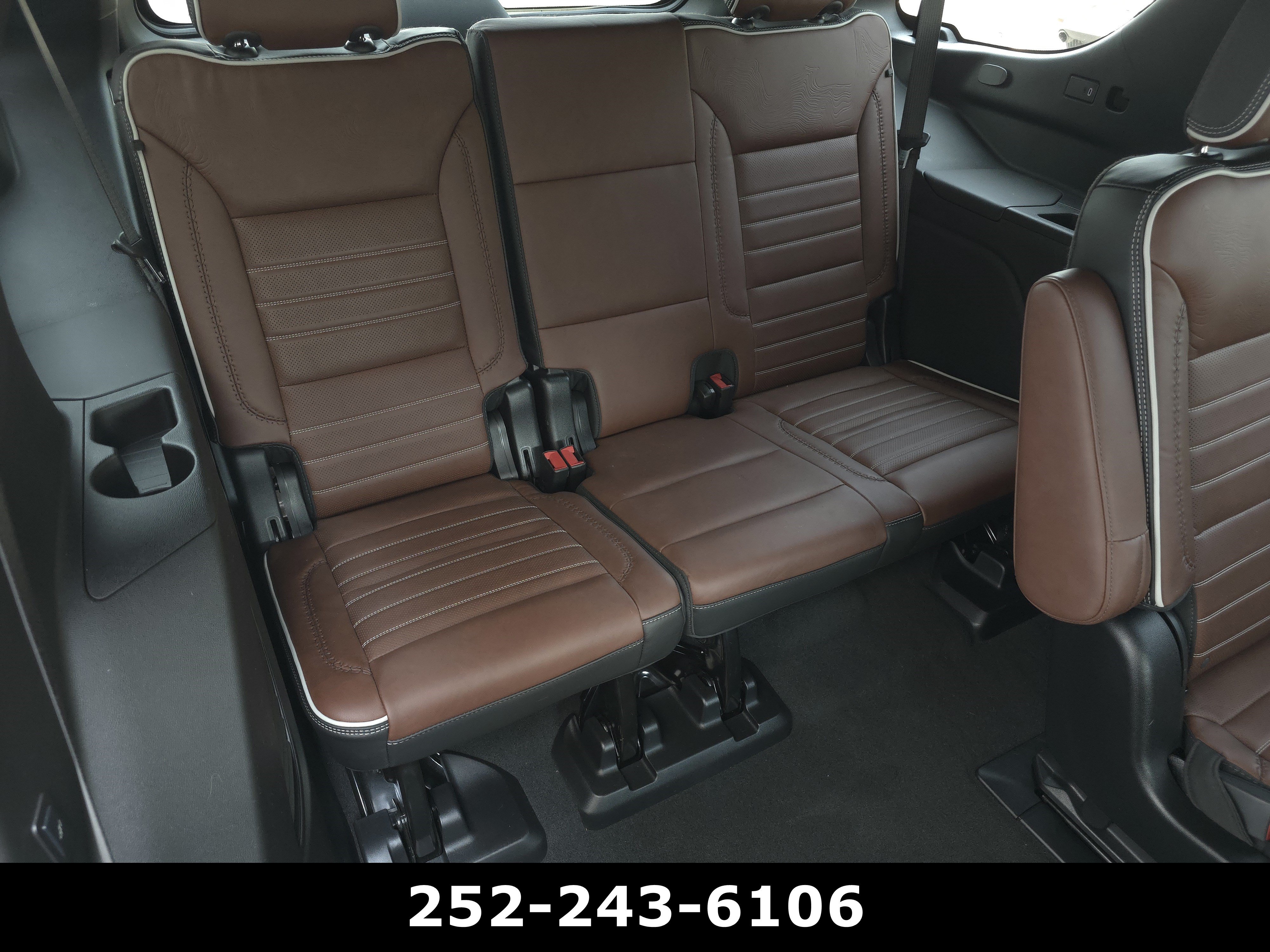 Used 2024 GMC Yukon Denali Ultimate AWD/4WD image 40