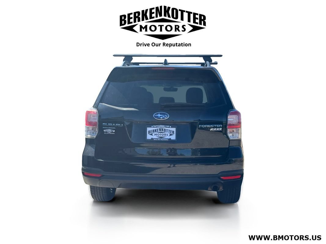 Used 2017 Subaru Forester 2.5i Limited AWD/4WD image 4