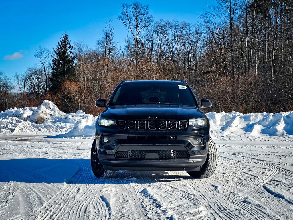 New 2026 Jeep Compass Latitude image 8