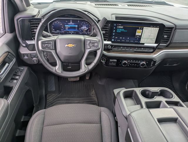 Used 2025 Chevrolet Silverado 2500 LT w/ Convenience Package image 18