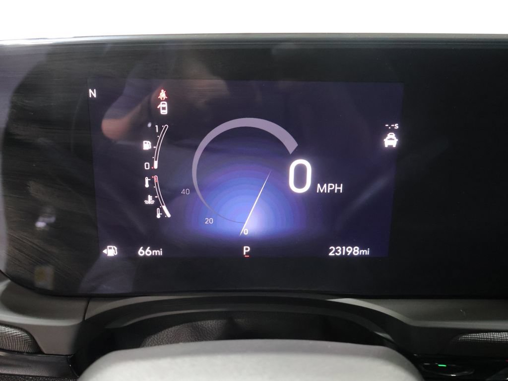 Used 2024 Buick Envista Sport Touring w/ Experience Buick Package FWD image 39