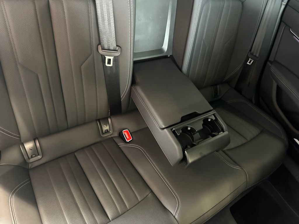 Used 2025 Audi A6 Premium Plus image 16