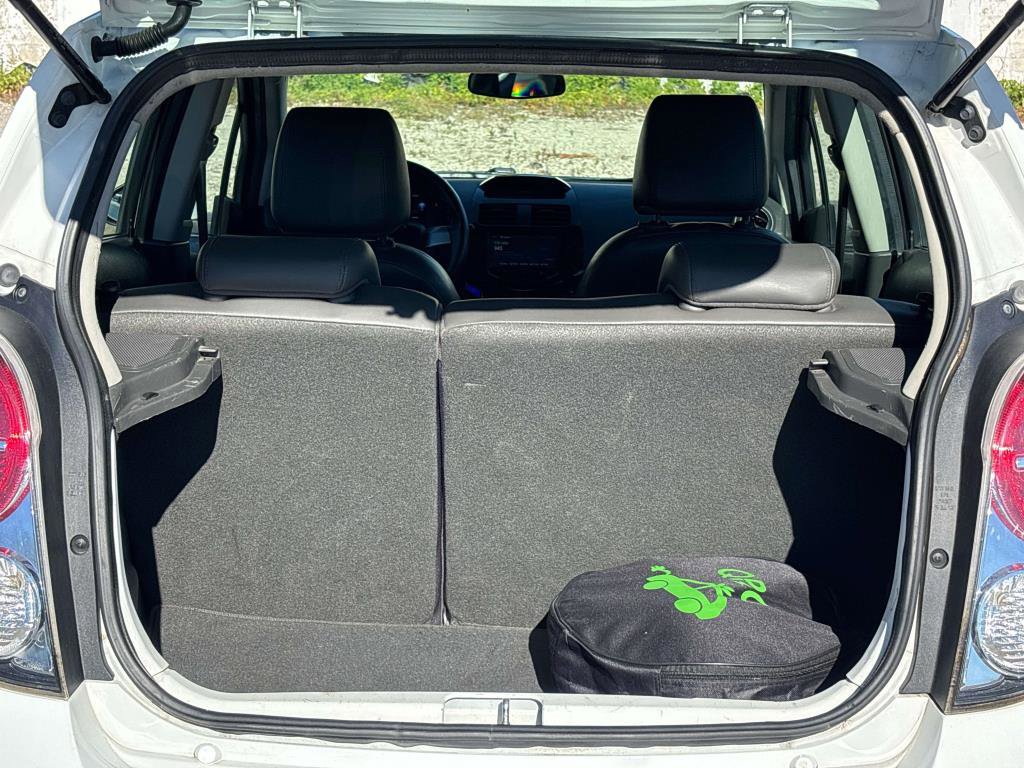 Used 2015 Chevrolet Spark LT image 11