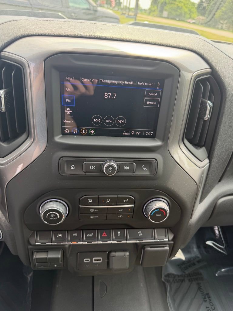 New 2026 Chevrolet Silverado 1500 Custom Trail Boss w/ Dark Appearance Package AWD/4WD image 13