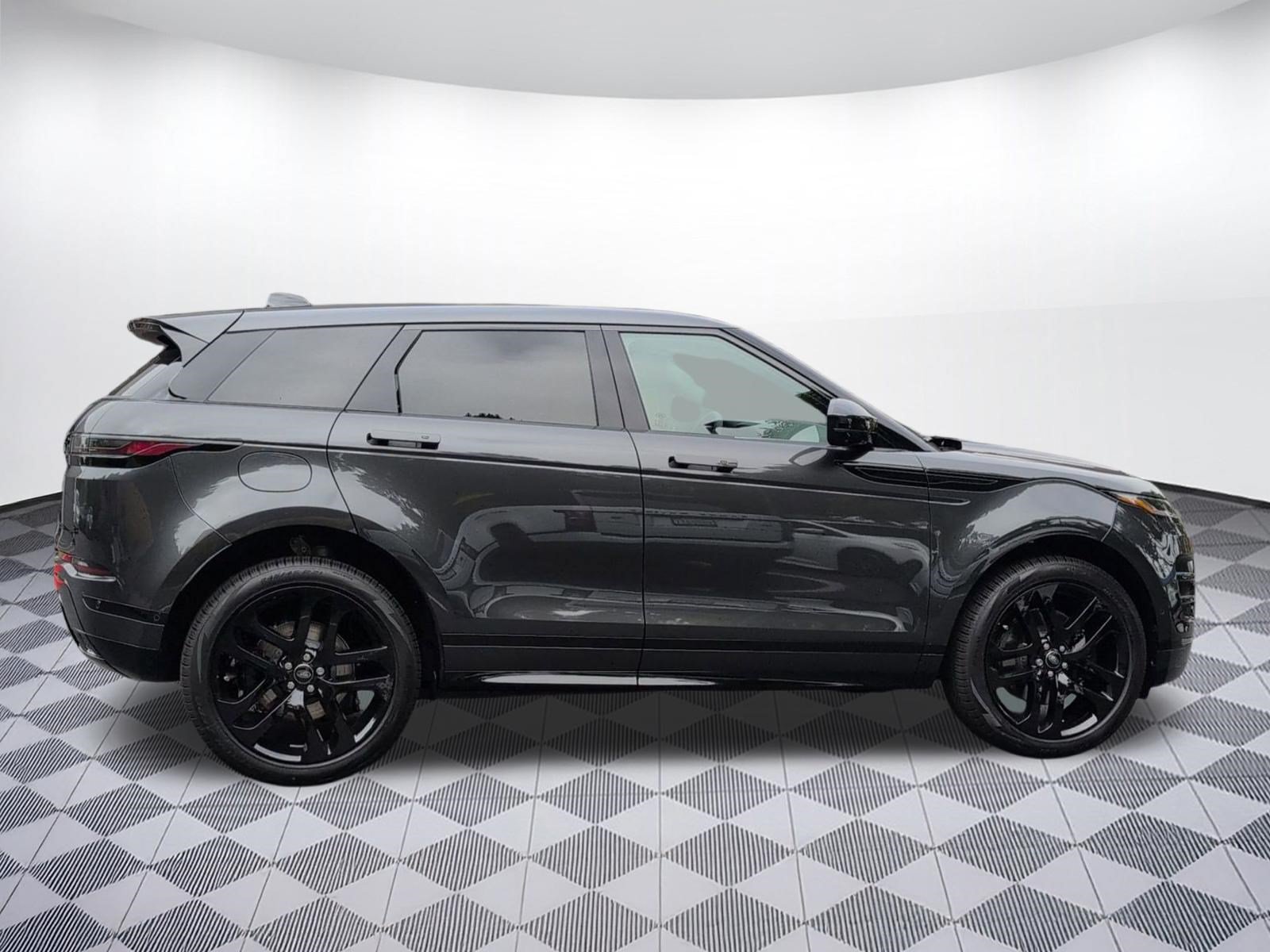 New 2026 Land Rover Range Rover Evoque Dynamic SE AWD/4WD image 9