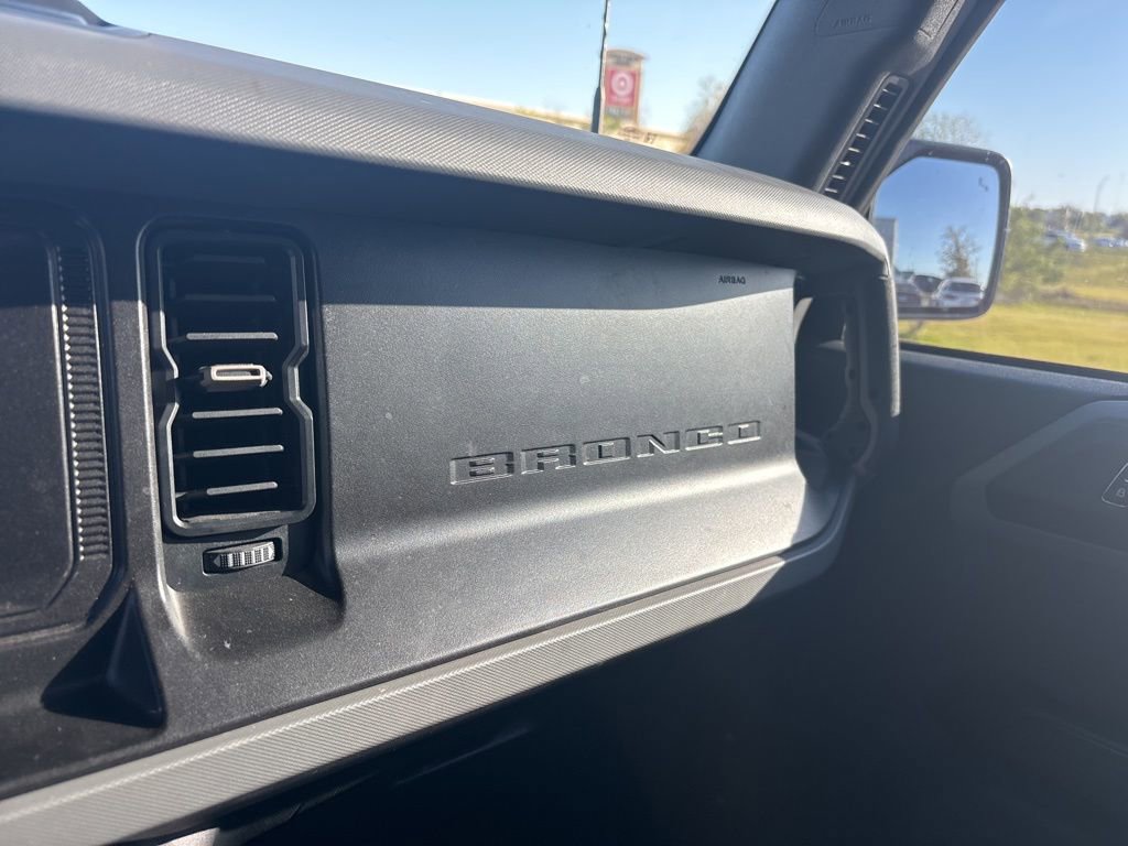 Used 2021 Ford Bronco Big Bend image 16