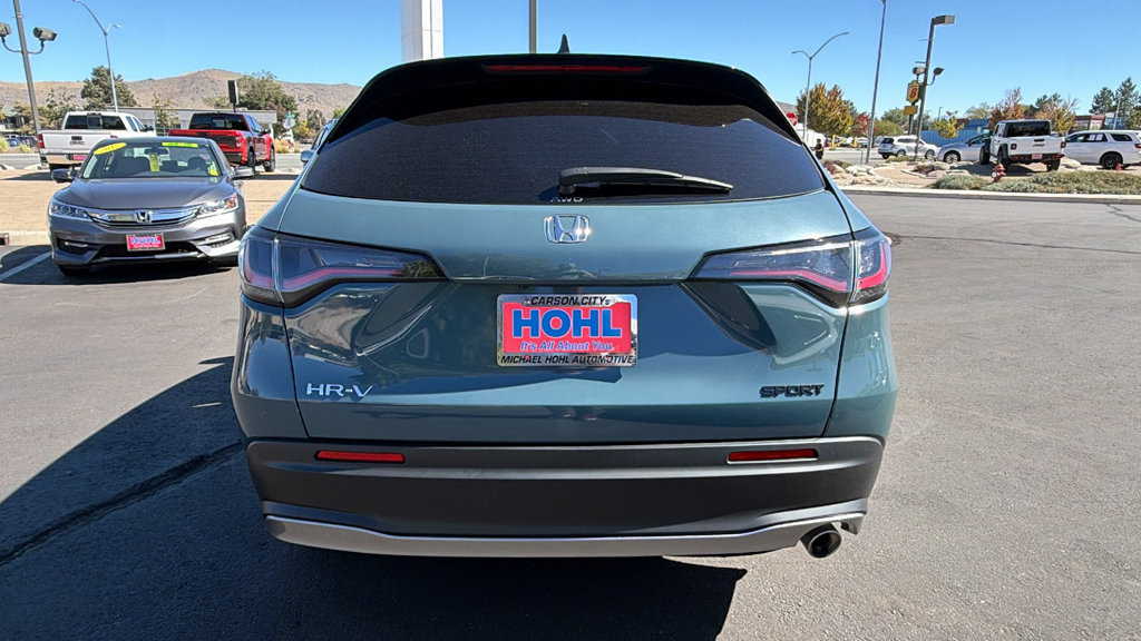 Used 2024 Honda HR-V Sport image 4