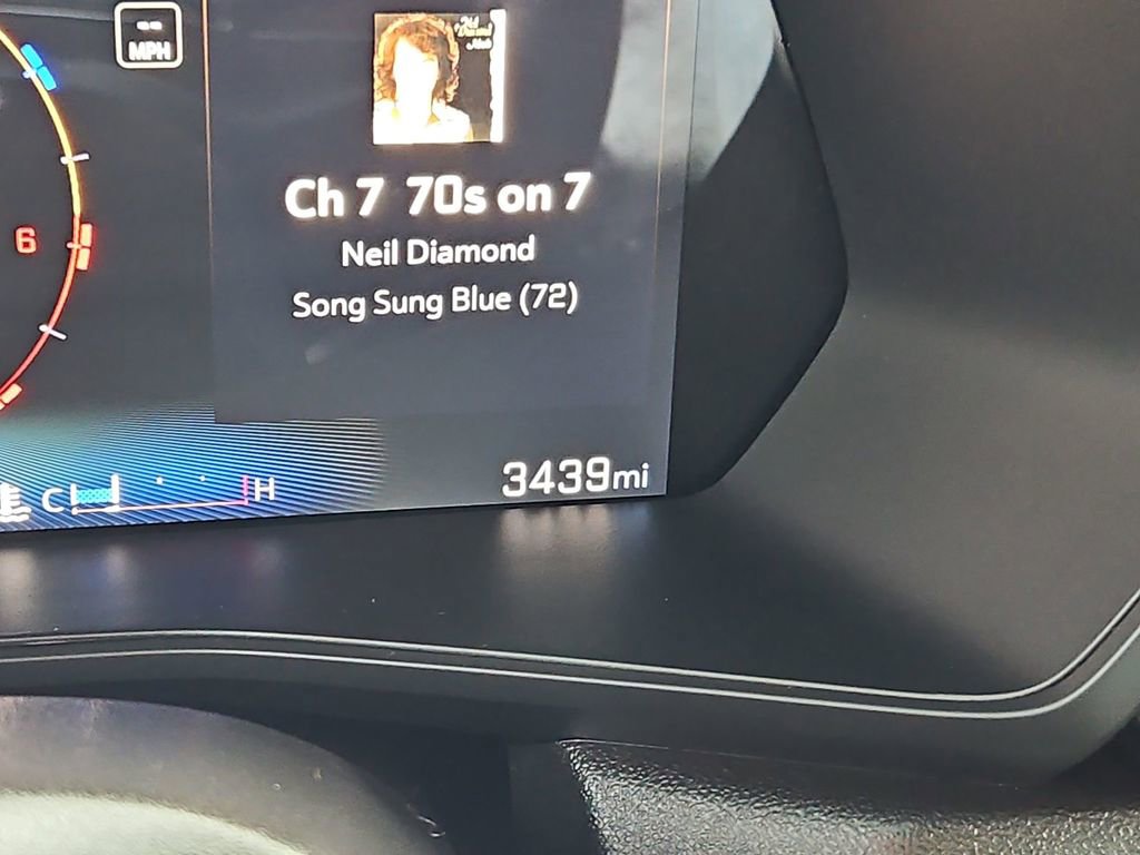 Used 2025 Chevrolet Colorado Trail Boss w/ Off-Road Front Bumper Package image 16