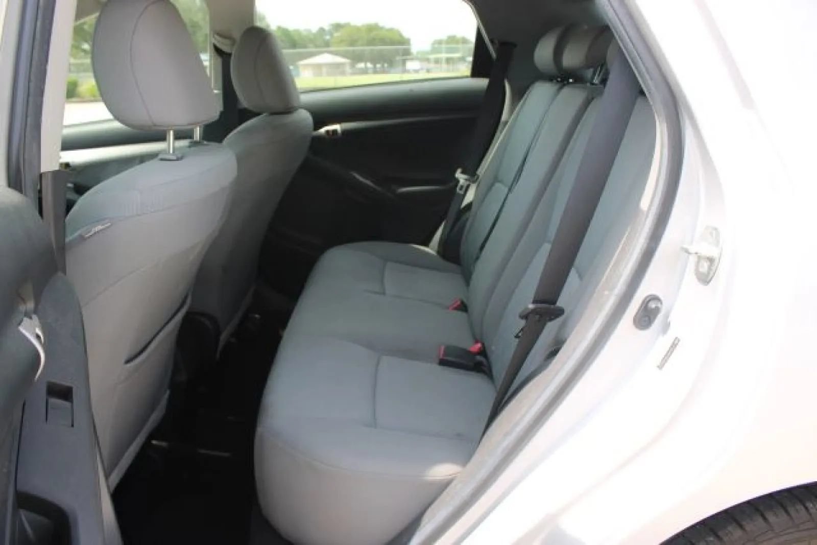 Used 2009 Toyota Matrix FWD image 14