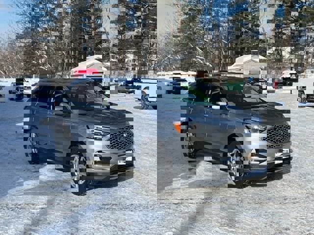 Used 2024 Ford Edge SEL image 5