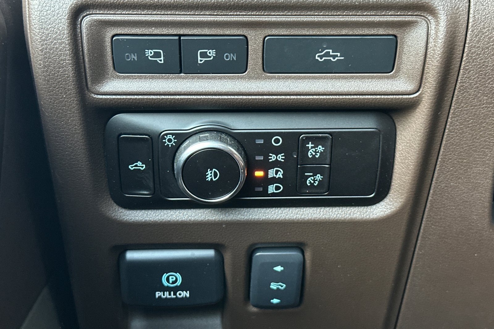 Used 2023 Ford F150 King Ranch w/ Equipment Group 601A High AWD/4WD image 37