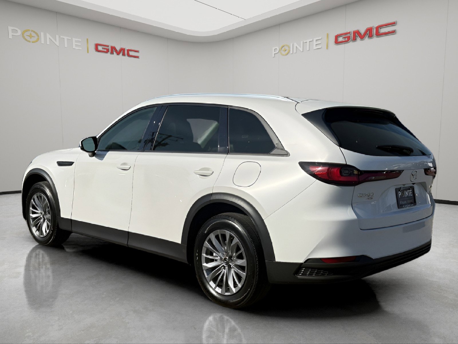 Used 2024 MAZDA CX-90 3.3 Turbo w/ Preferred Plus AWD/4WD image 5