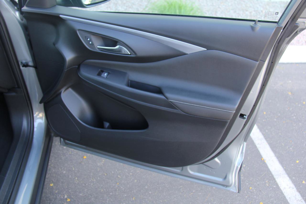 Used 2025 Buick Envista Preferred w/ Convenience I Package image 24