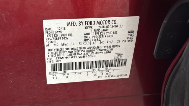 Used 2019 Ford Edge Titanium w/ Cold Weather Package AWD/4WD image 28
