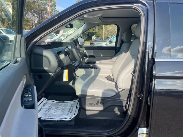 New 2026 Ford Expedition Max Active image 10