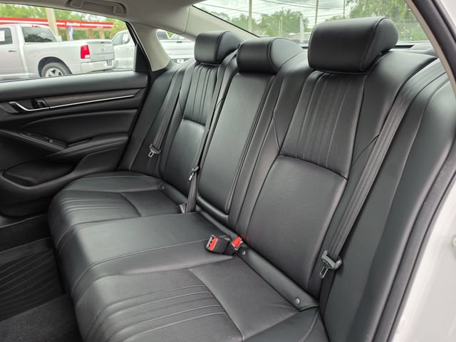 Used 2022 Honda Accord Touring image 19