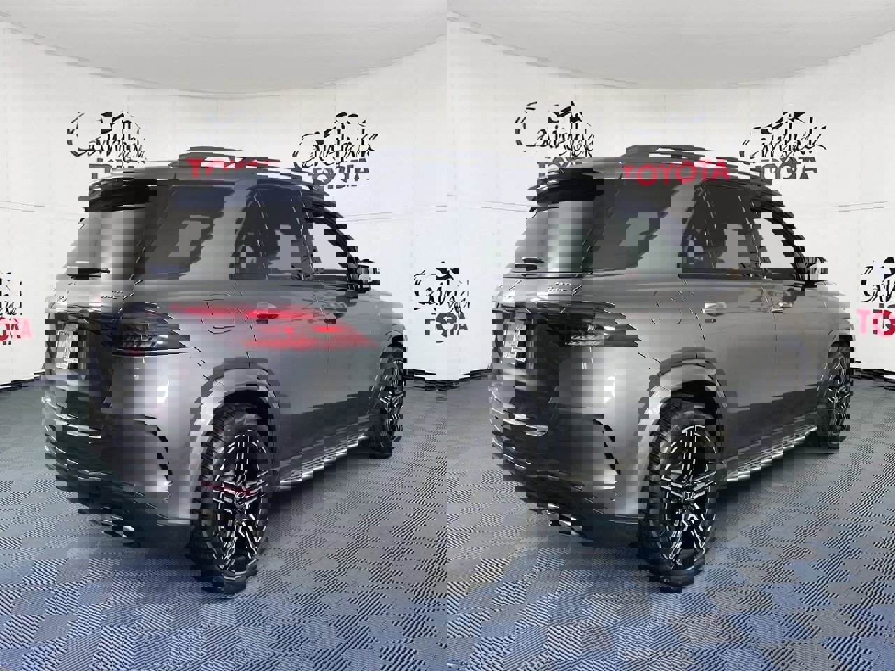 Used 2025 Mercedes-Benz GLE 350 4MATIC image 7