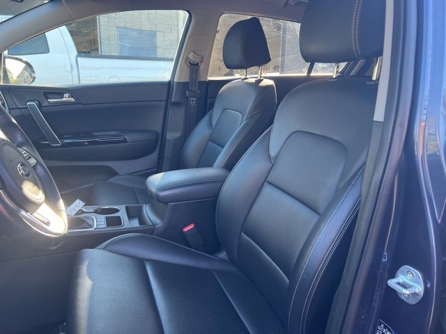 Used 2021 Kia Sportage EX image 25