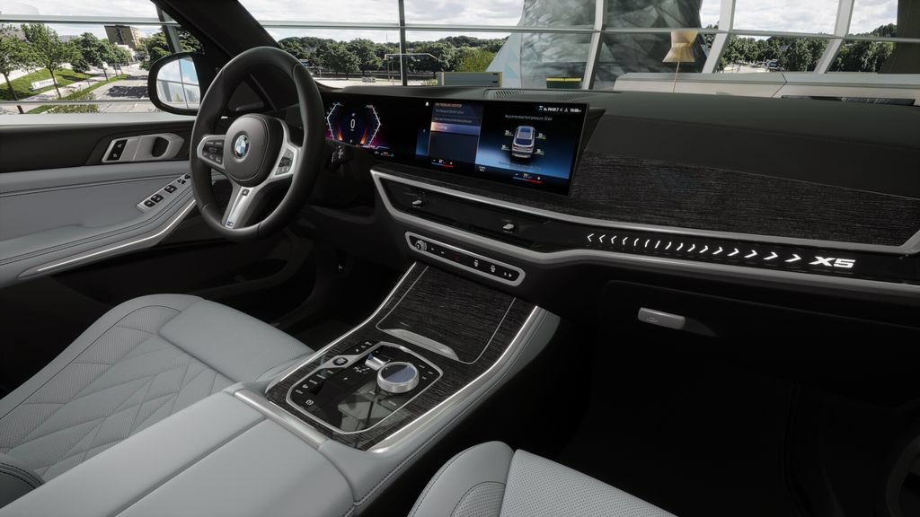 Used 2026 BMW X5 sDrive40i w/ Executive Package RWD image 40