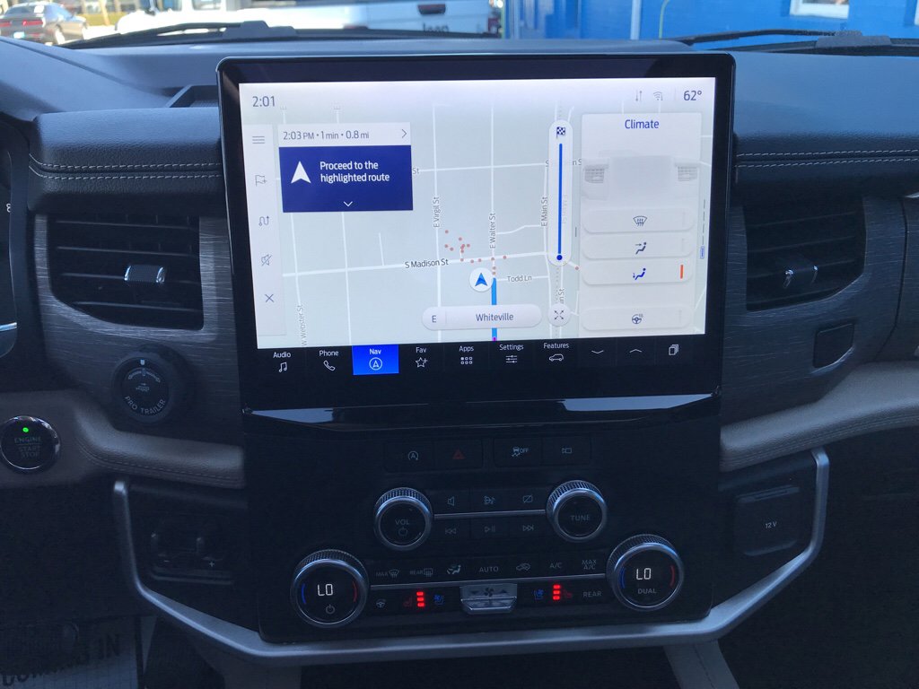 Used 2023 Ford Expedition Limited image 45