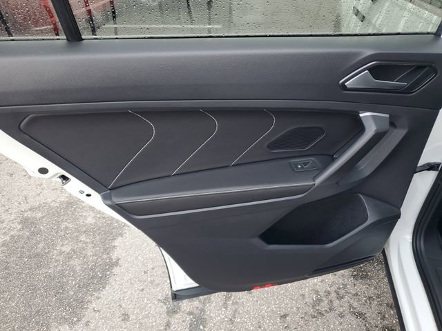 Certified 2023 Volkswagen Tiguan SE image 8