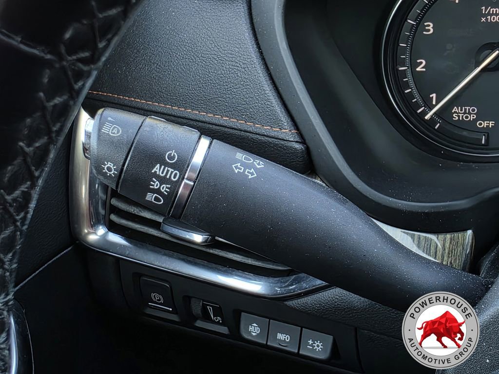 Used 2019 Cadillac XT4 Premium Luxury FWD image 32