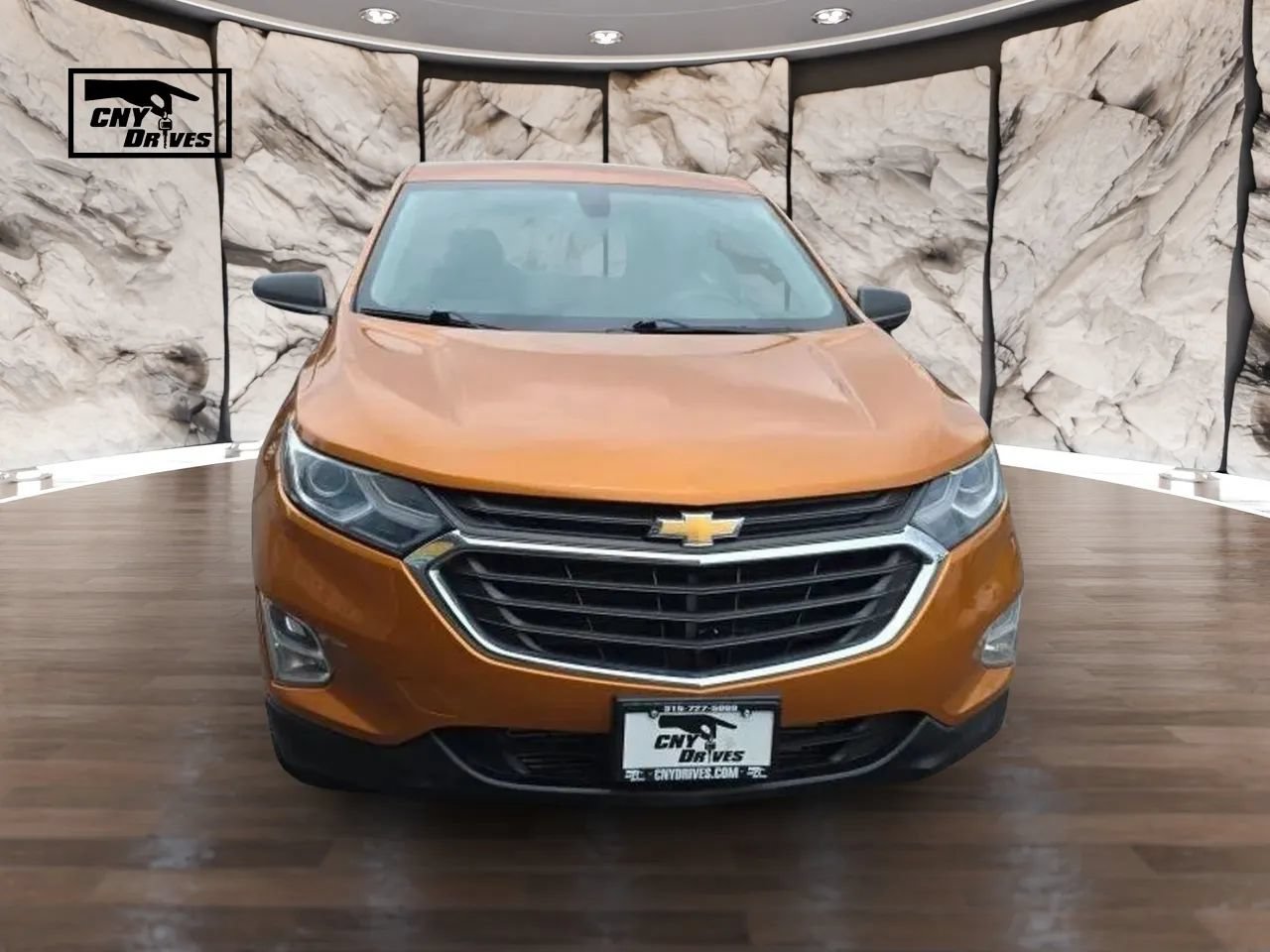 Used 2018 Chevrolet Equinox LS AWD/4WD image 2
