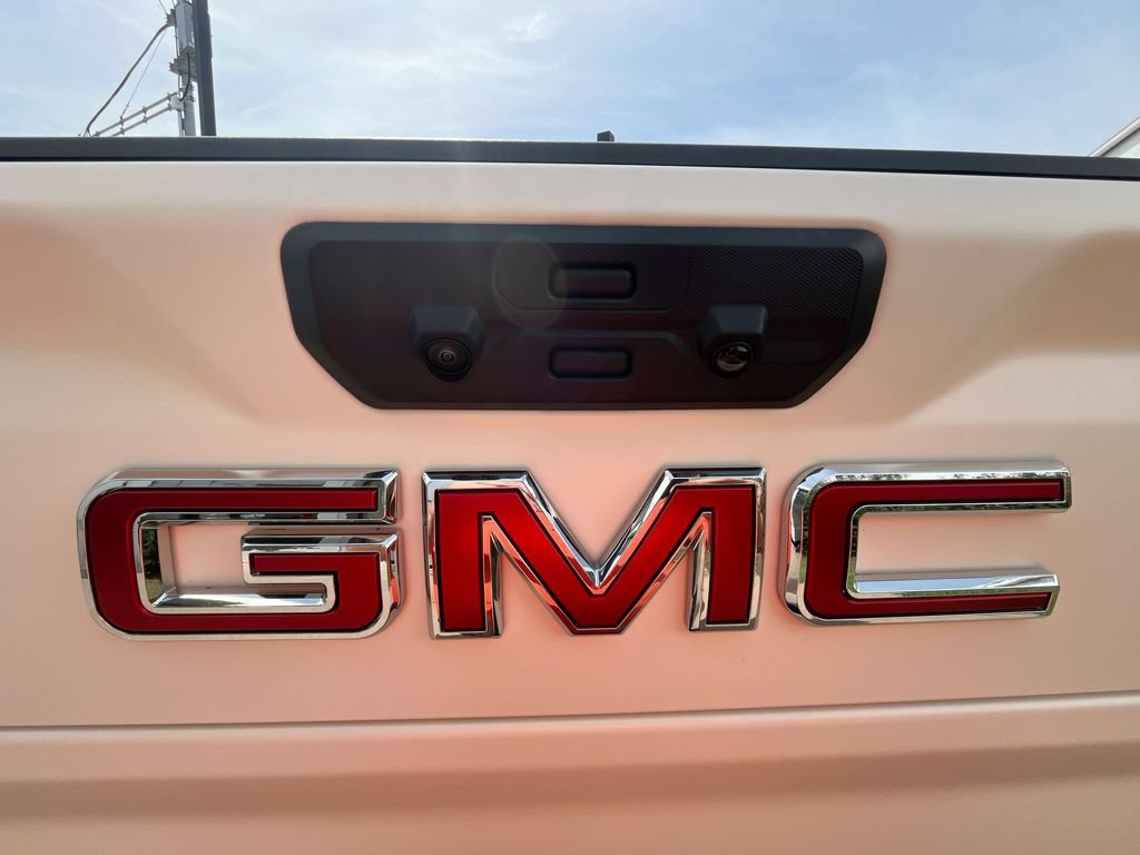 New 2025 GMC Sierra 2500 Denali w/ Denali Reserve Package AWD/4WD image 39