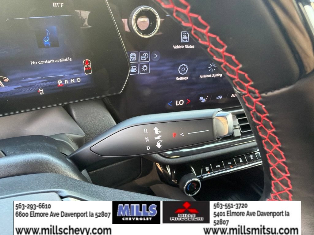 Used 2024 Chevrolet Equinox EV RS FWD image 18