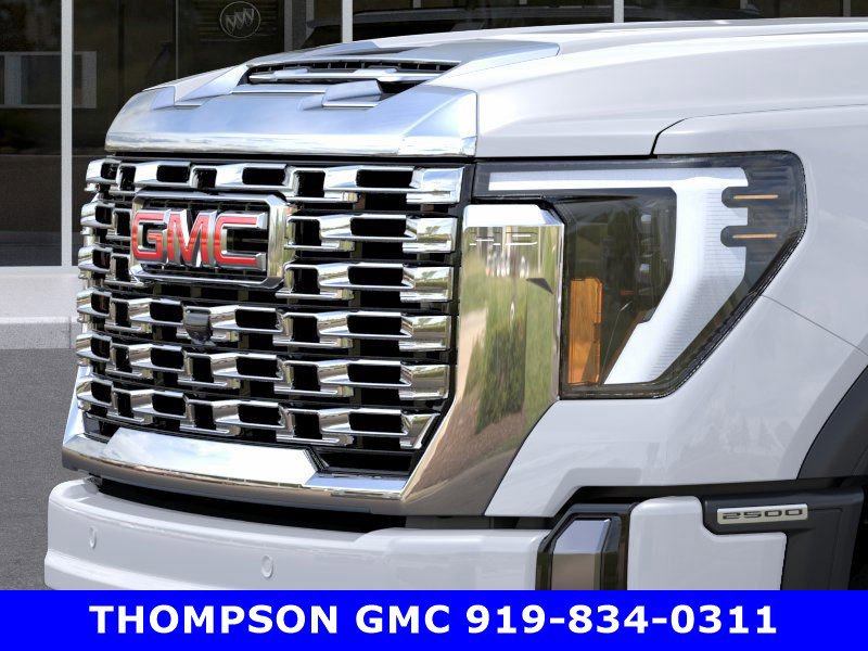 New 2025 GMC Sierra 2500 Denali image 13