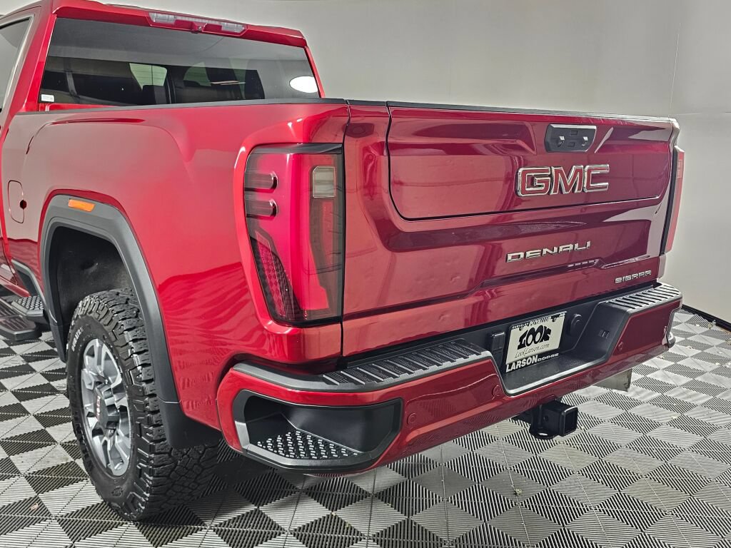 Used 2024 GMC Sierra 3500 Denali AWD/4WD image 10