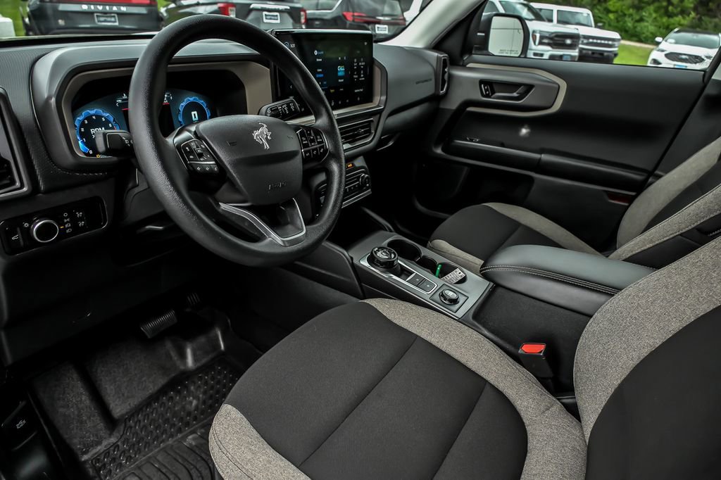 Used 2025 Ford Bronco Sport Big Bend AWD/4WD image 14
