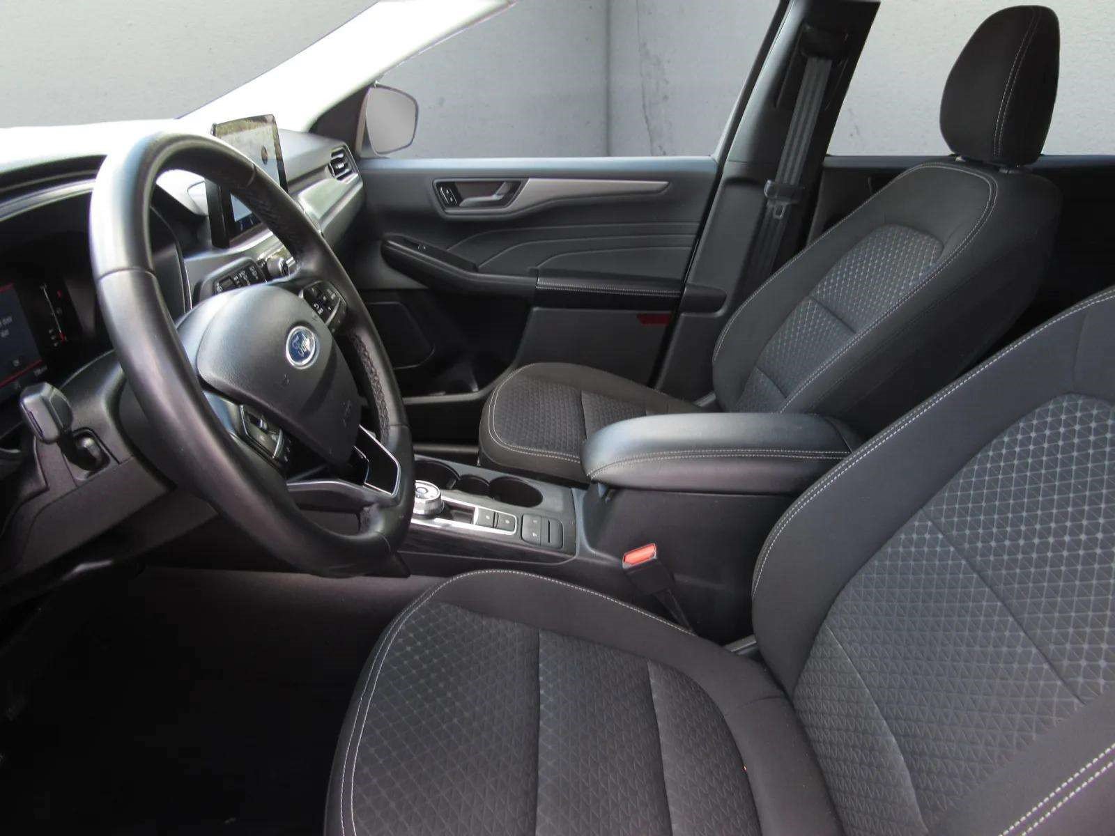 Used 2023 Ford Escape Active FWD image 15