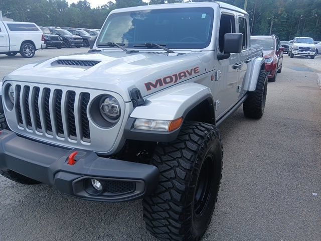 Used 2023 Jeep Gladiator Mojave w/ Cold Weather Group AWD/4WD image 13