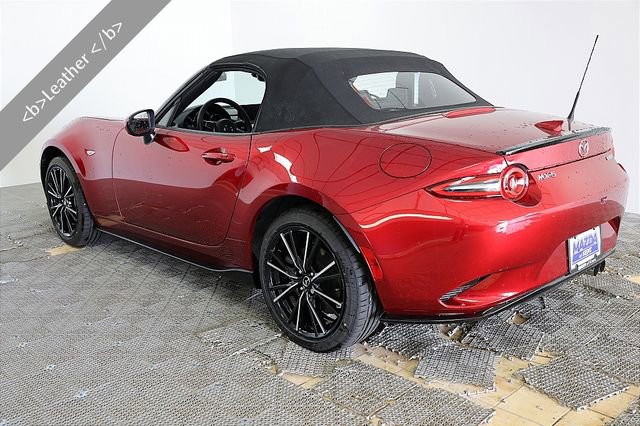 New 2025 MAZDA MX-5 Miata Grand Touring w/ Appearance Package image 4