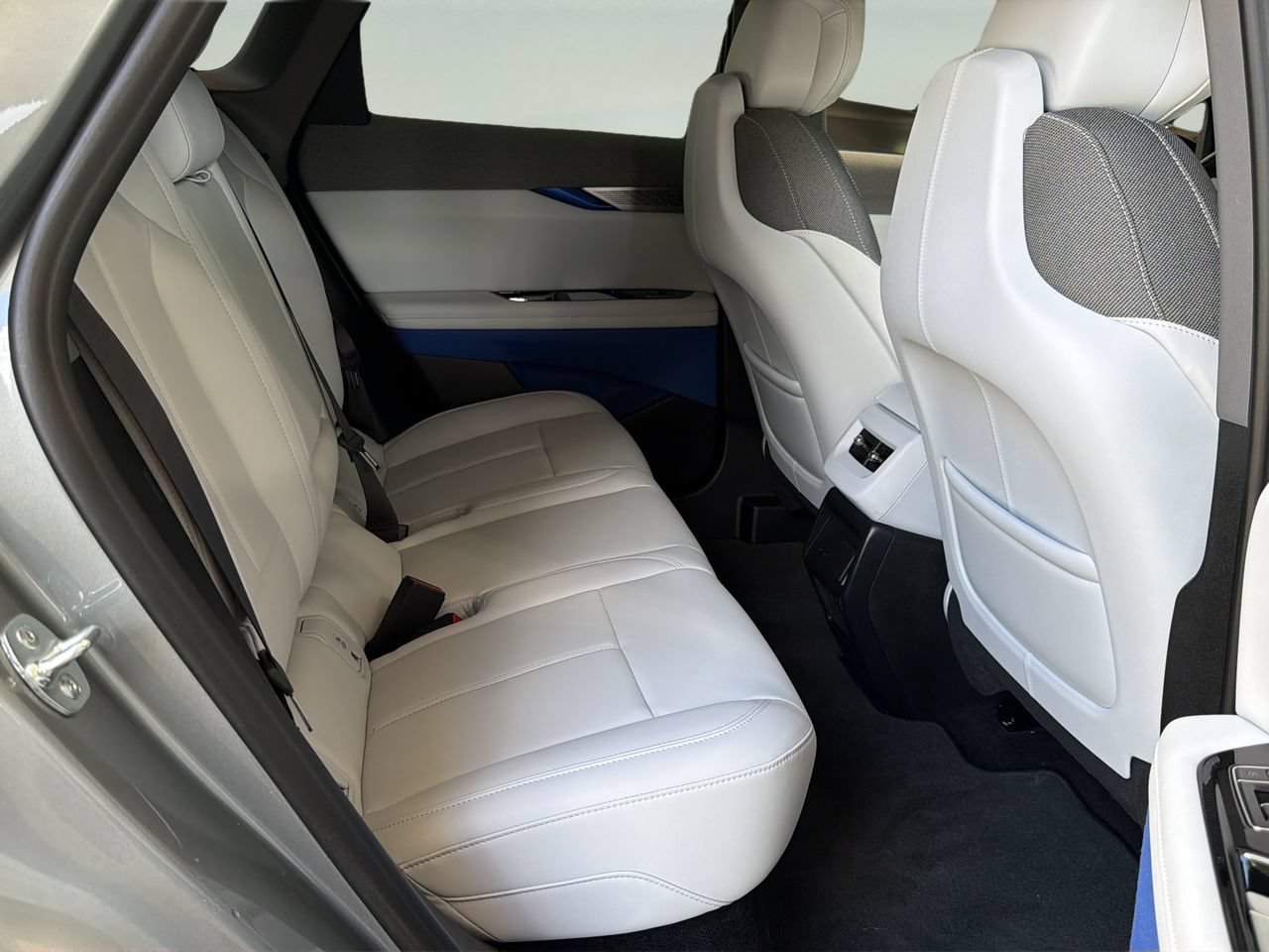 New 2027 Cadillac Optiq Sport RWD image 17