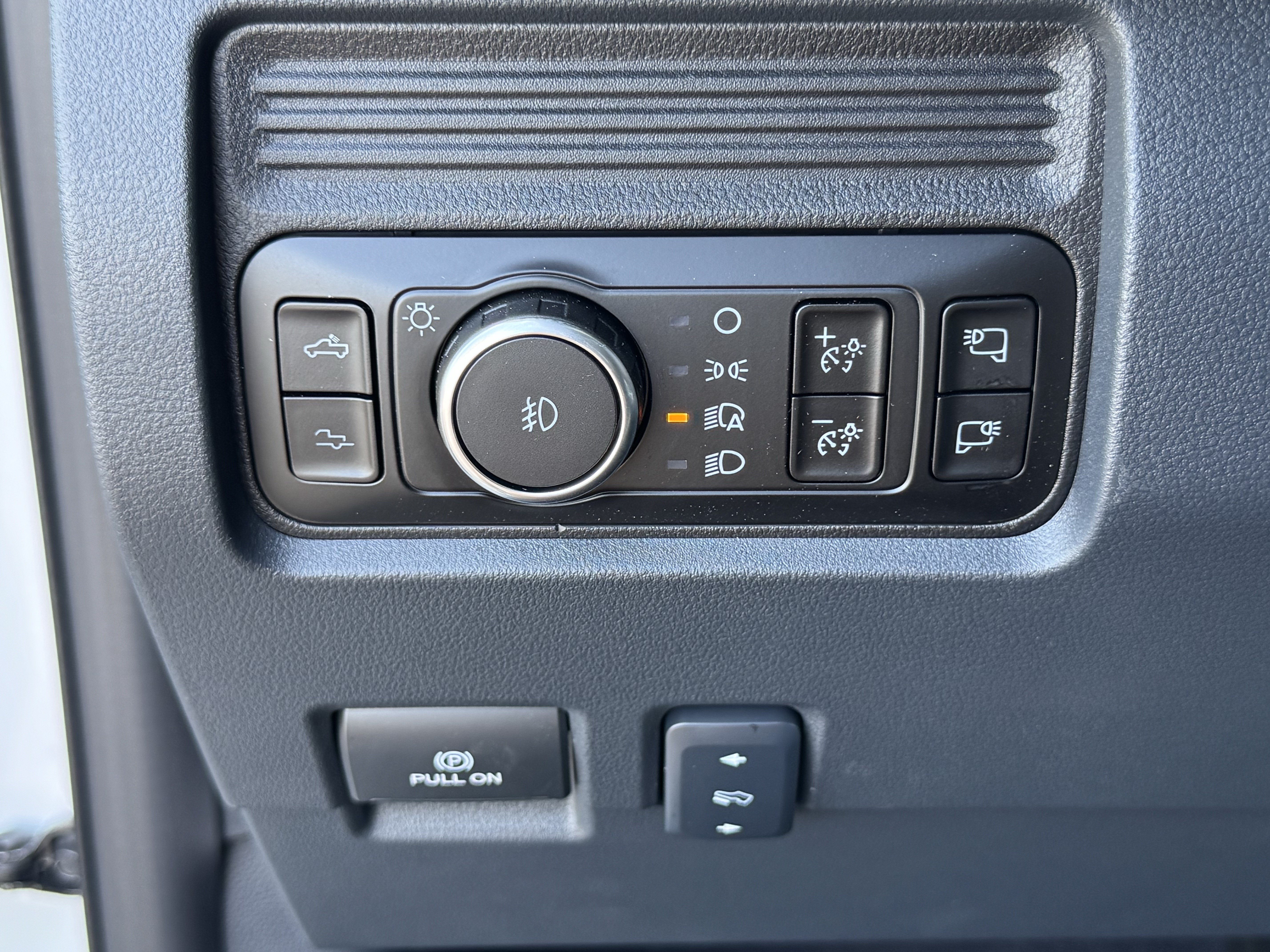 New 2026 Ford F250 Platinum AWD/4WD image 18