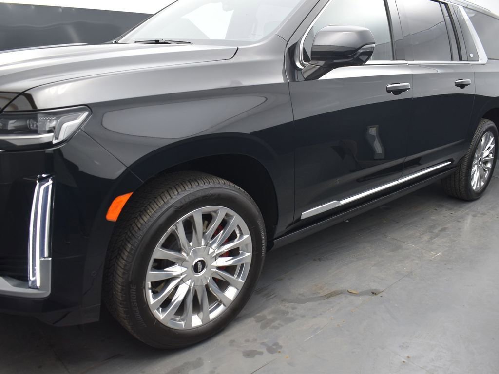 Certified 2024 Cadillac Escalade ESV Premium Luxury w/ Performance Package image 41