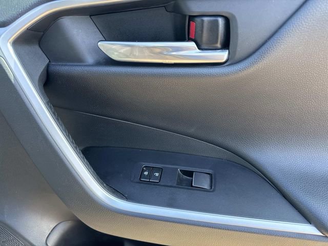 Used 2020 Toyota RAV4 XSE AWD/4WD image 20