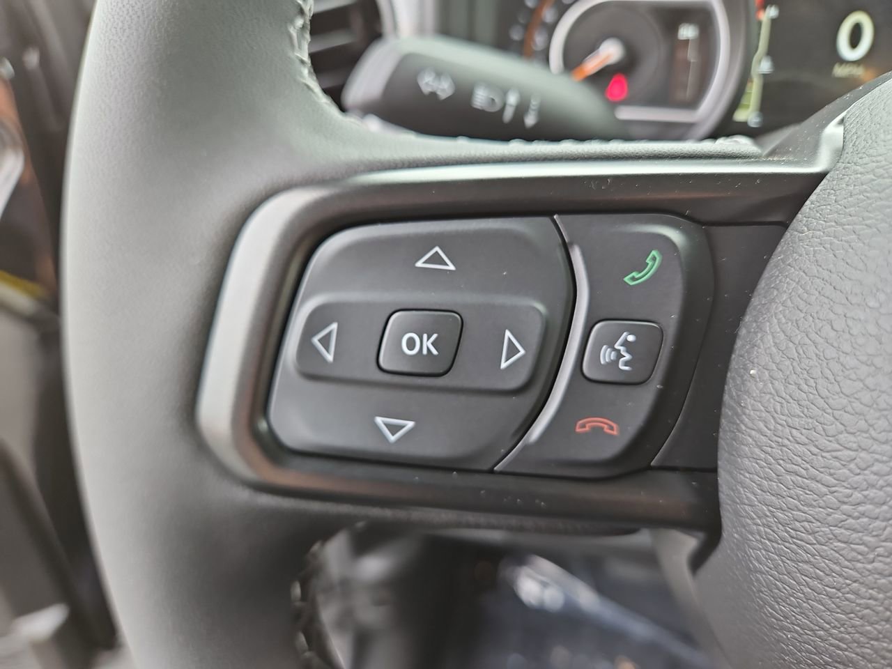 New 2025 Jeep Gladiator Sport image 28