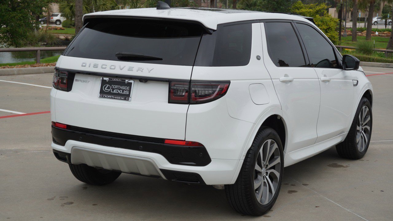 Used 2025 Land Rover Discovery Sport S image 6