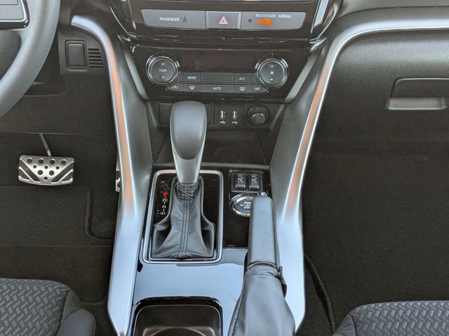 New 2026 Mitsubishi Eclipse Cross LE image 18
