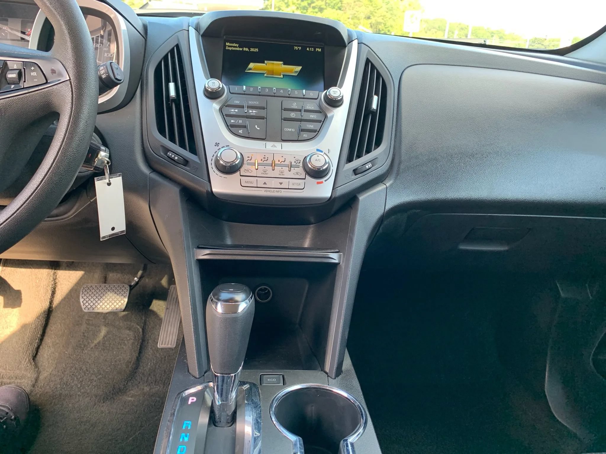 Used 2017 Chevrolet Equinox LS AWD/4WD image 15