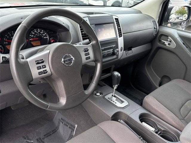 Used 2020 Nissan Frontier S image 18