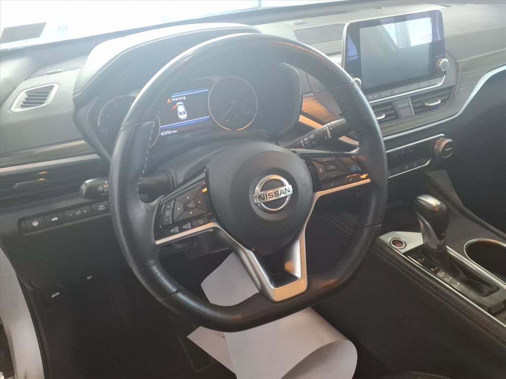 Used 2019 Nissan Altima 2.5 Platinum image 11