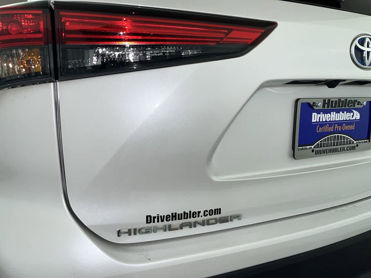 Used 2023 Toyota Highlander XLE image 10