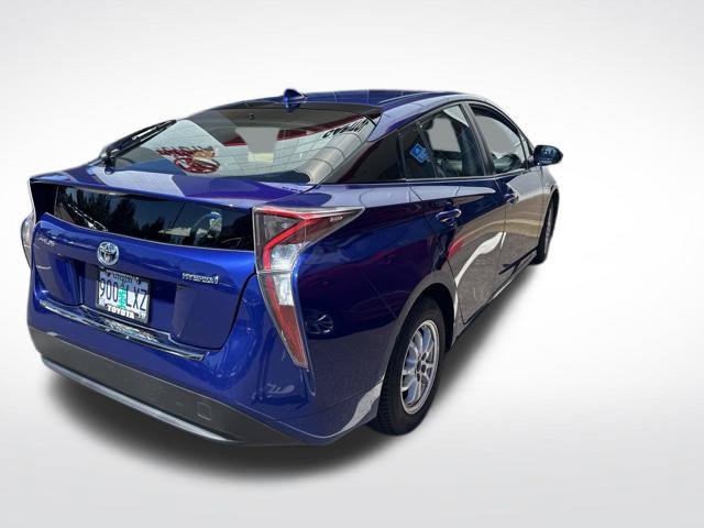 Used 2016 Toyota Prius Four w/ Advanced Technology Package FWD image 2