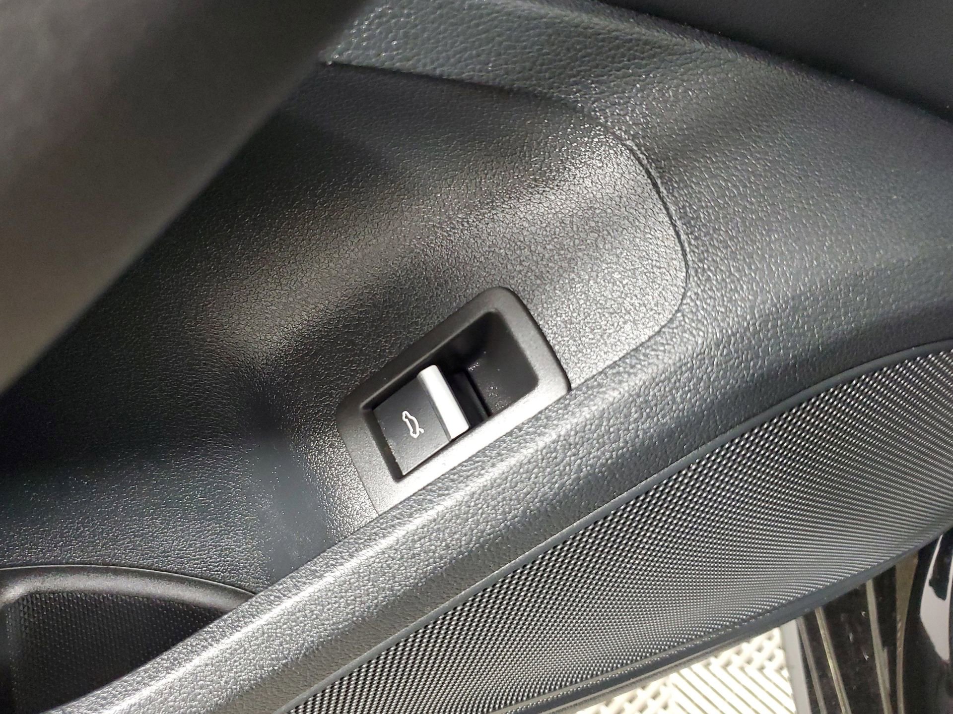 Certified 2023 Audi A4 2.0T Premium w/ Convenience Package image 29