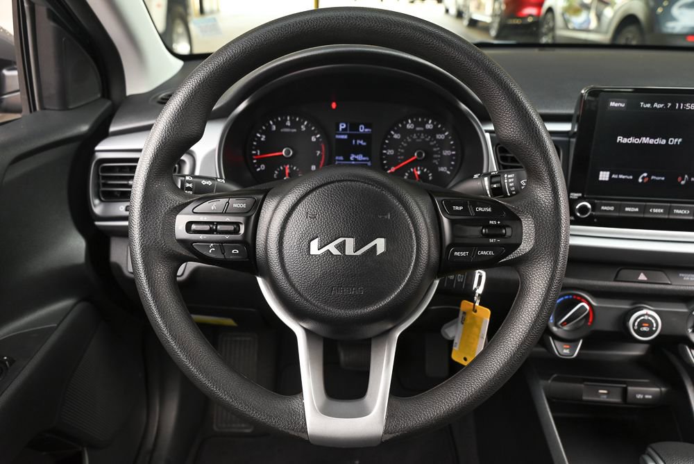 Used 2023 Kia Rio S image 17