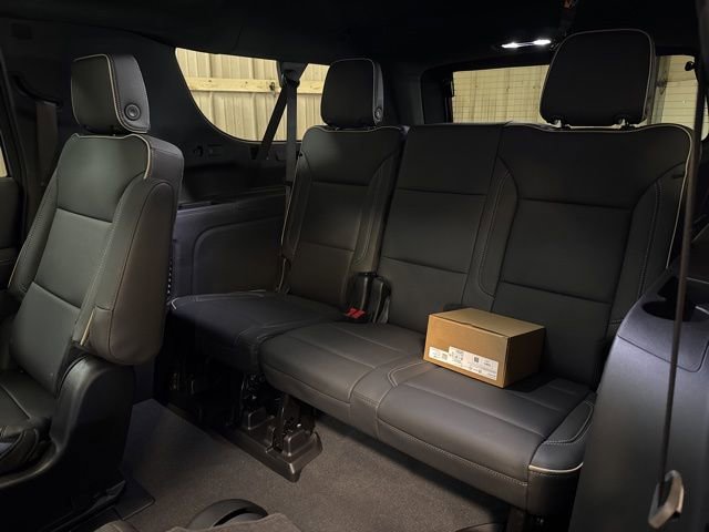 New 2026 GMC Yukon XL Elevation w/ Elevation Premium Package image 23